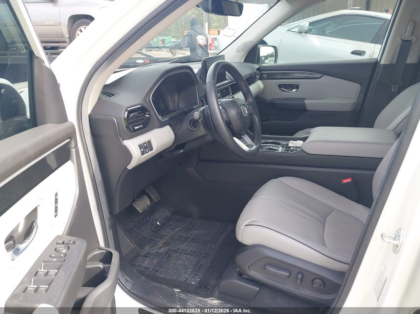 2025 Honda Pilot Elite