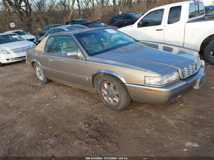 2000 CADILLAC ELDORADO Silver VIN: 1G6EL12Y7YU136011