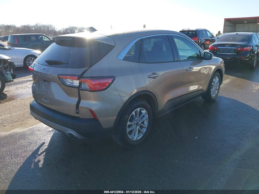 2021 Ford Escape Se