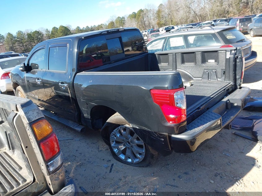 2019 Nissan Titan Sv