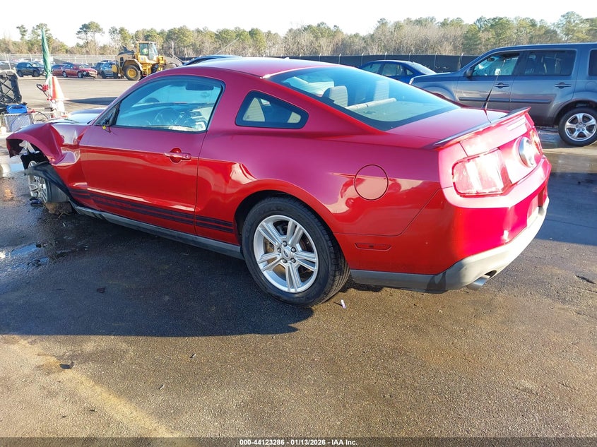 2012 Ford Mustang V6