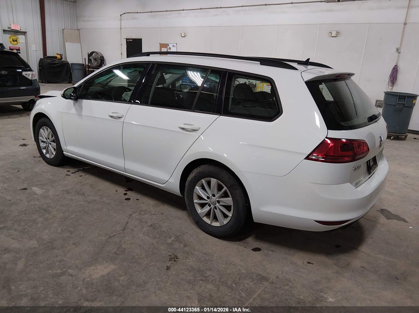 2015 Volkswagen Golf Sportwagen Tsi S 4-Door