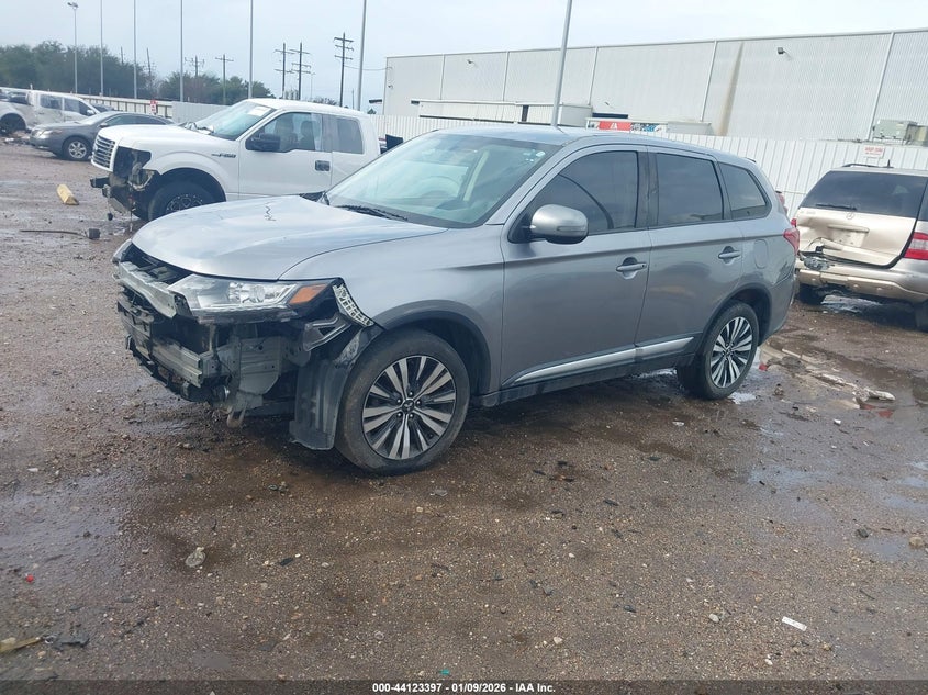 2019 Mitsubishi Outlander Se