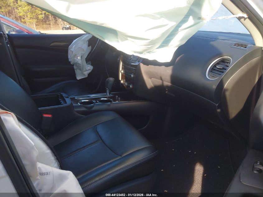 2015 Nissan Pathfinder Platinum