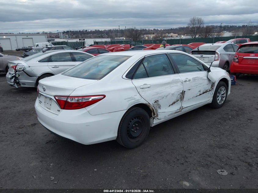 2017 Toyota Camry Le