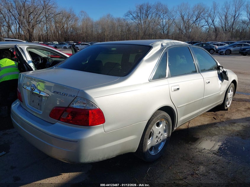 2004 Toyota Avalon Xls