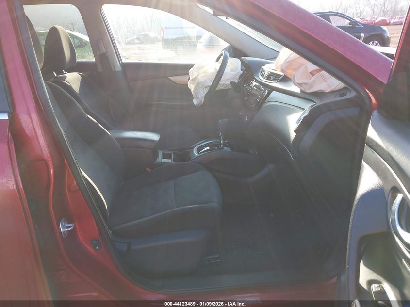 2016 Nissan Rogue S/Sl/Sv