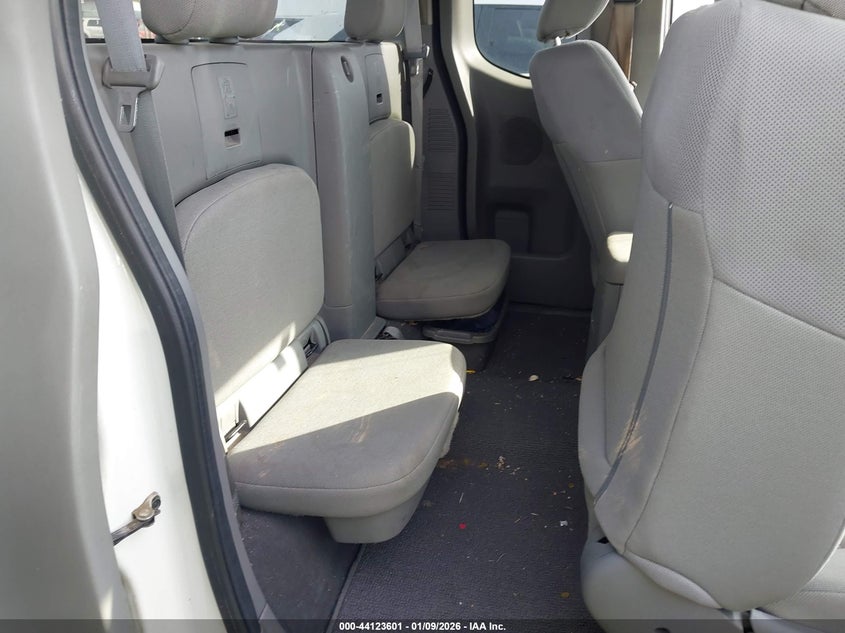 2021 NISSAN FRONTIER auction photo 8