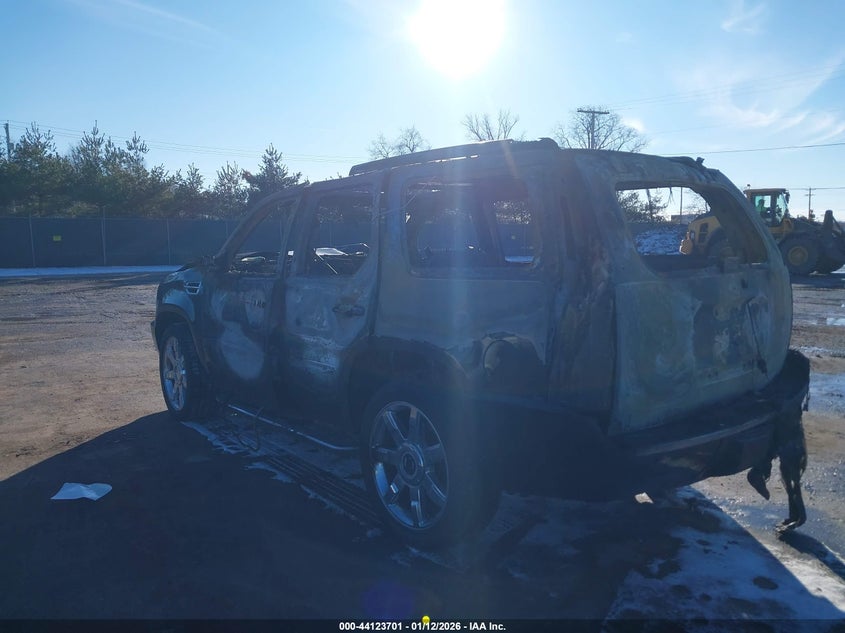 2011 Cadillac Escalade Luxury