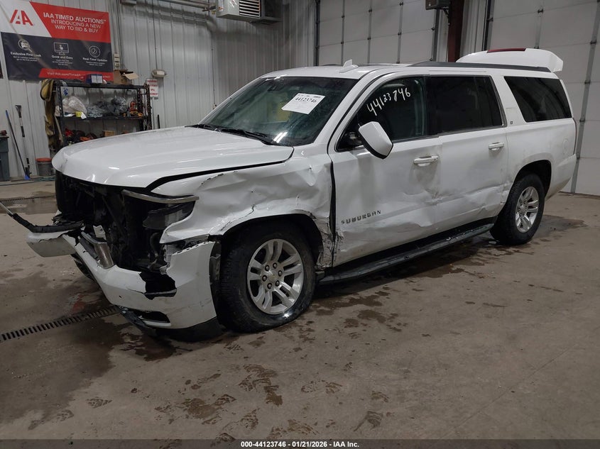 2016 Chevrolet Suburban Lt