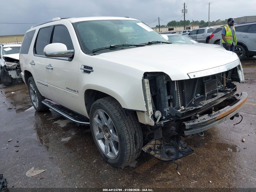 2007 Cadillac Escalade Standard