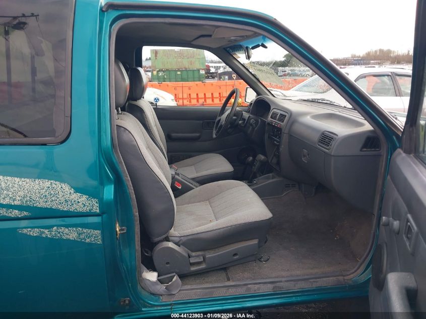 1995 Nissan Truck King Cab Se/King Cab Xe