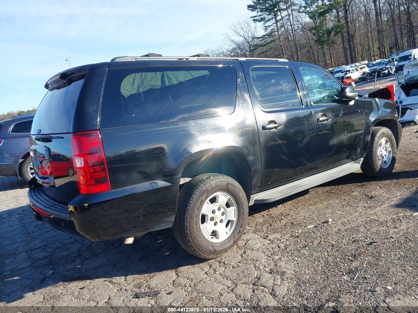 2013 Chevrolet Suburban 1500 Lt