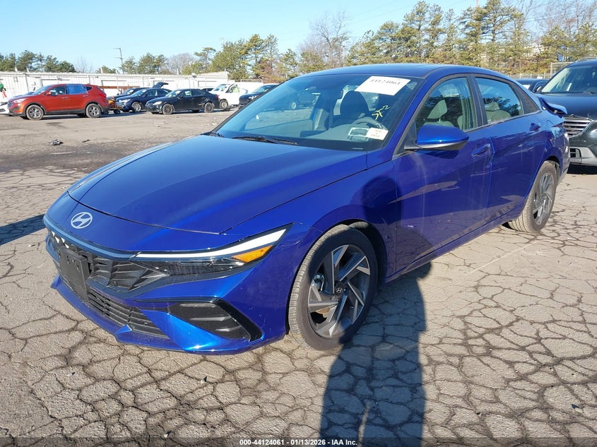 2025 Hyundai Elantra Sel Convenience