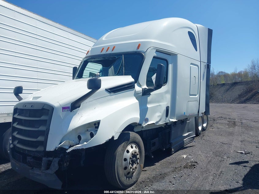 2020 Freightliner New Cascadia 126