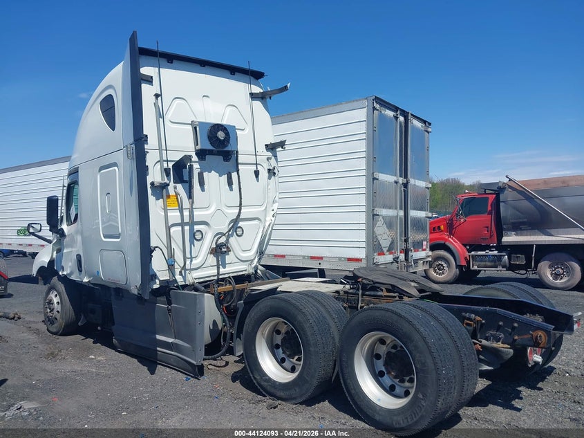 2020 Freightliner New Cascadia 126
