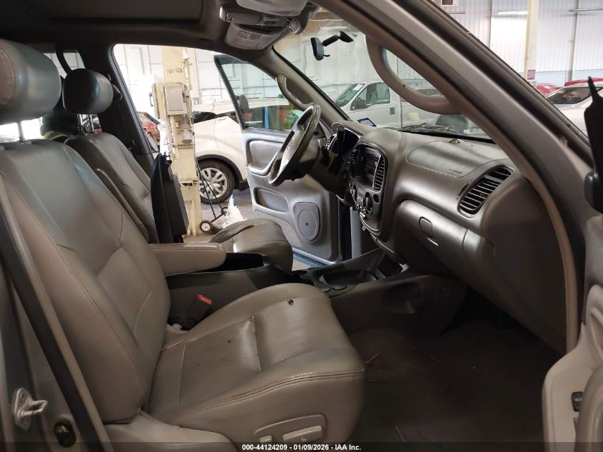 2004 Toyota Sequoia Sr5 V8