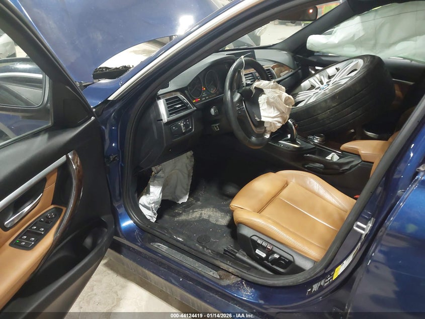 2018 BMW 330I xDrive