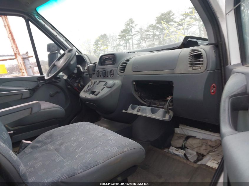2004 Dodge Sprinter Van 2500
