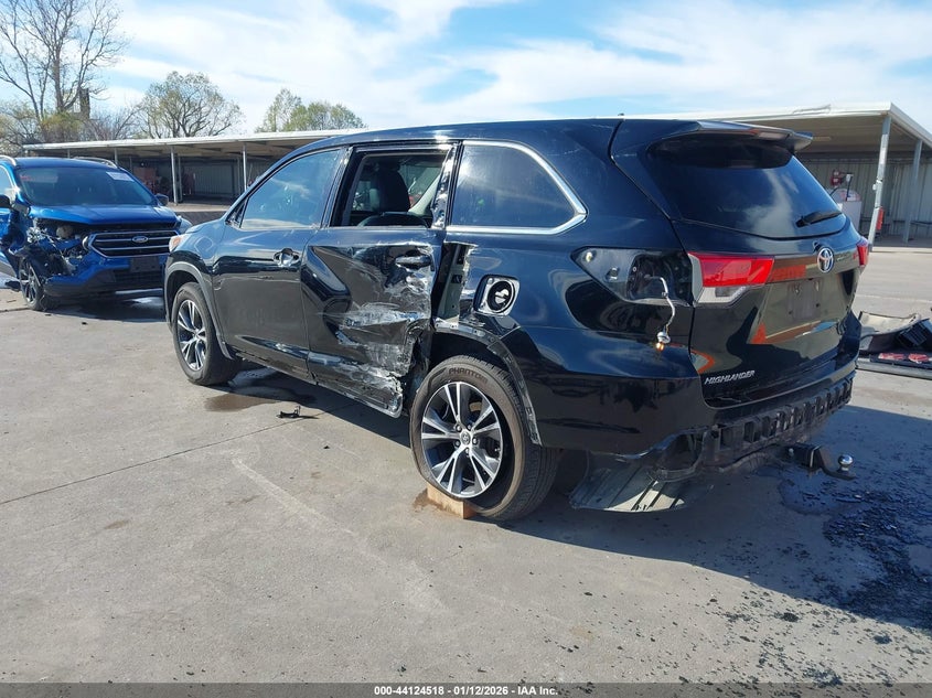 2019 Toyota Highlander Le