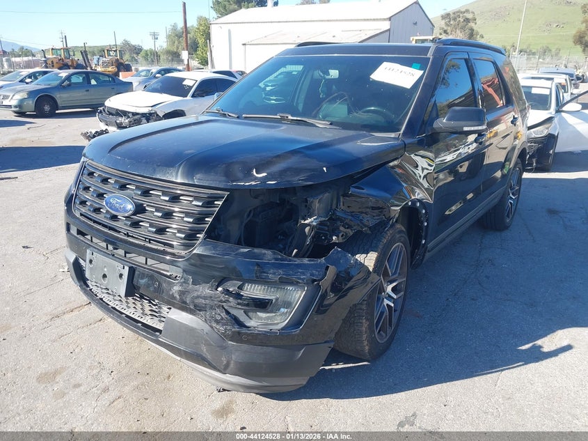 2016 Ford Explorer Sport