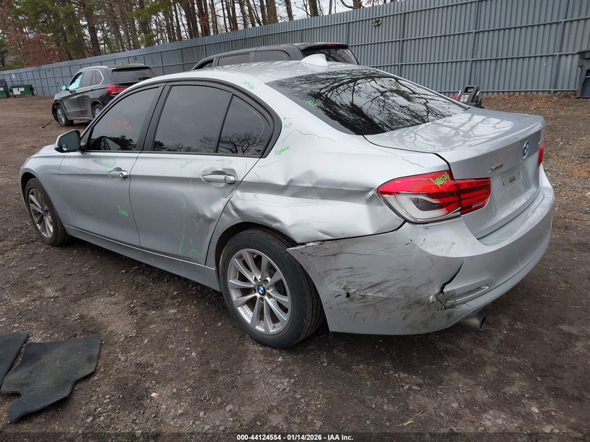 Vin: wba8e5g50jnu47416, lot: 44620463, bmw 320i xdrive 20183