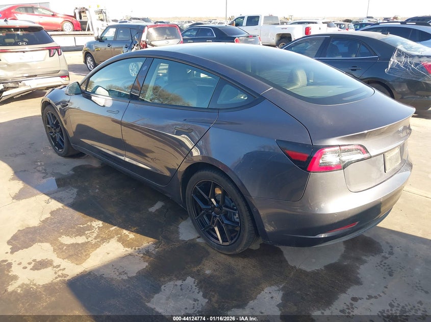 2022 Tesla Model 3 Long Range Dual Motor All-Wheel Drive