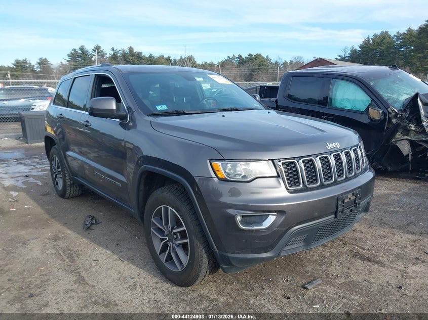 2020 Jeep Grand Cherokee Laredo E 4X4