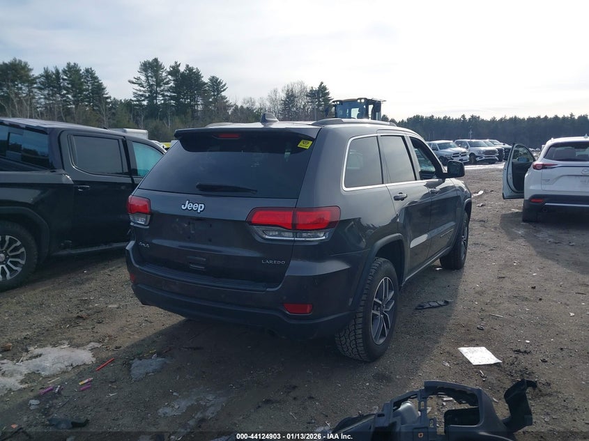 2020 Jeep Grand Cherokee Laredo E 4X4