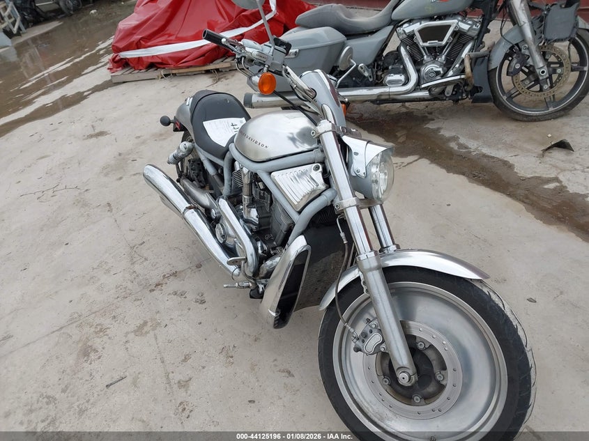 1HD1HAZ192K804706 2002 Harley-Davidson Vrsca auction photo 1