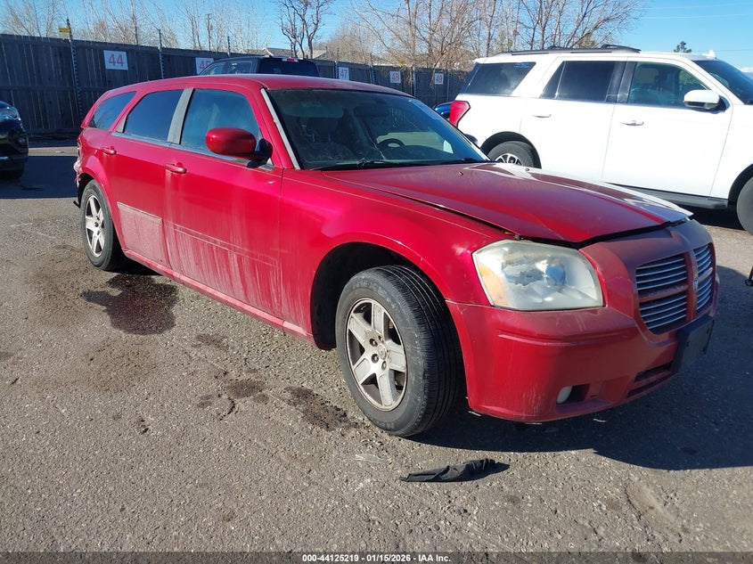 2D4FV47VX7H793904 DODGE MAGNUM Photo 1