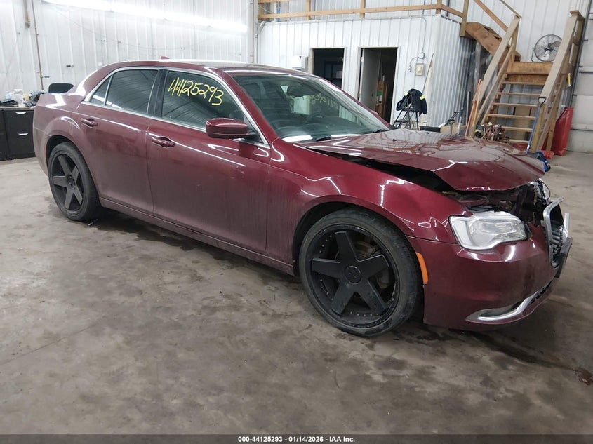 2C3CCARG5GH358392 CHRYSLER 300 Photo 1