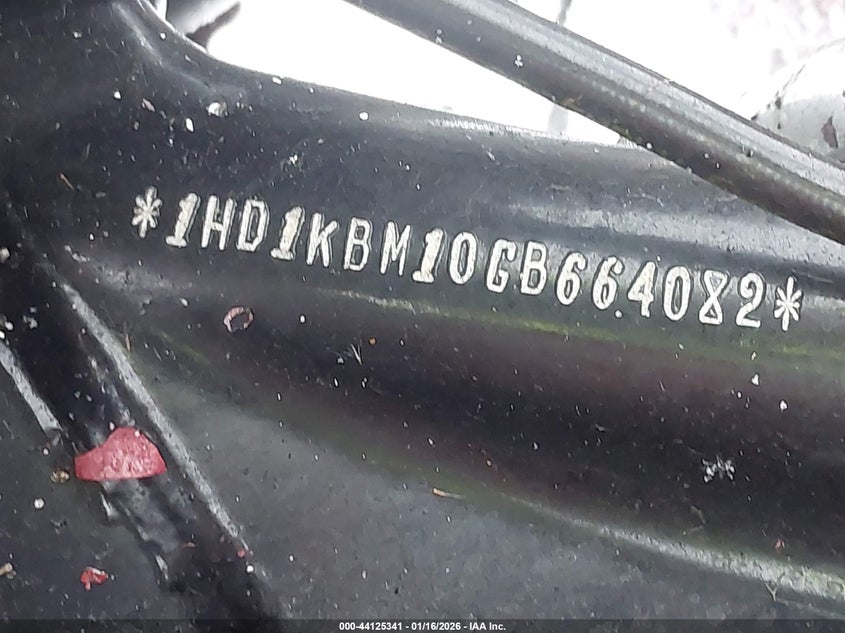 2016 Harley-Davidson Flhx Street Glide VIN: 1HD1KBM10GB664082 Lot: 44125341