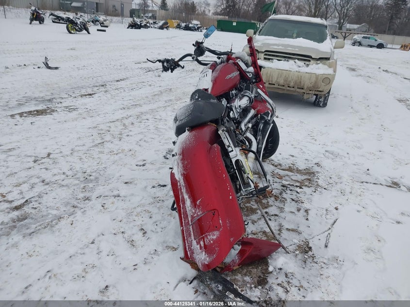 2016 Harley-Davidson Flhx Street Glide VIN: 1HD1KBM10GB664082 Lot: 44125341