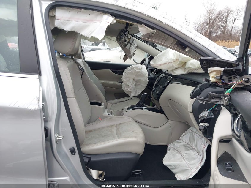 2022 Nissan Rogue Sport Sv Fwd Xtronic Cvt