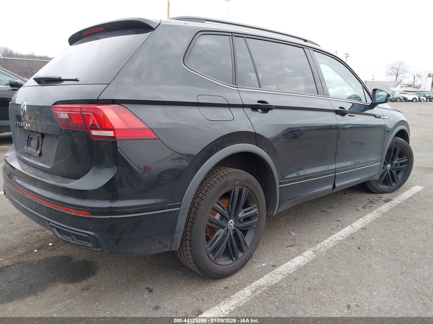 2022 Volkswagen Tiguan 2.0T Se R-Line Black