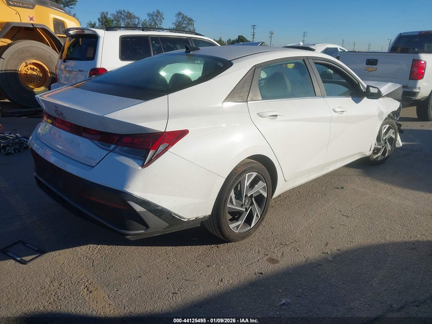 2025 Hyundai Elantra Limited