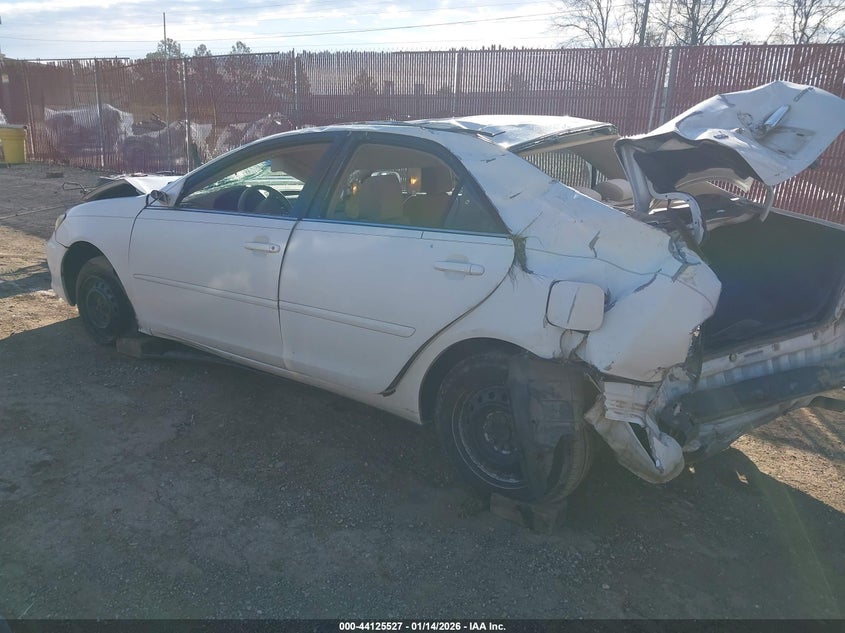 2005 Toyota Camry Le