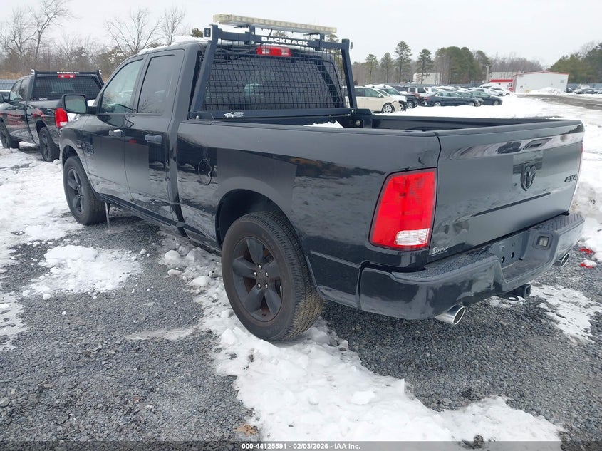 2019 Ram 1500 Classic Express 4X4 6'4 Box