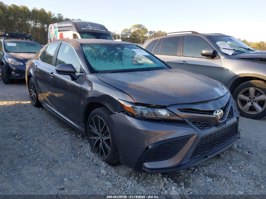 2021 Toyota Camry