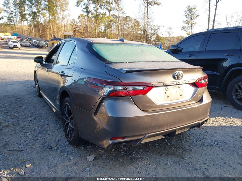 2021 Toyota Camry Se