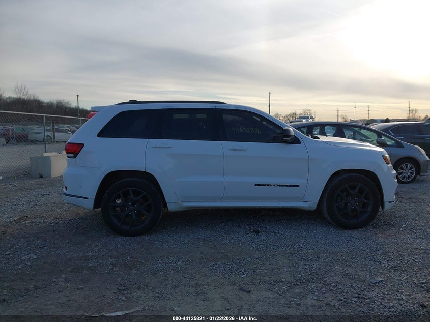 VIN 1C4RJFBG2KC562744 2019 JEEP GRAND CHEROKEE LIMITED X 4X4