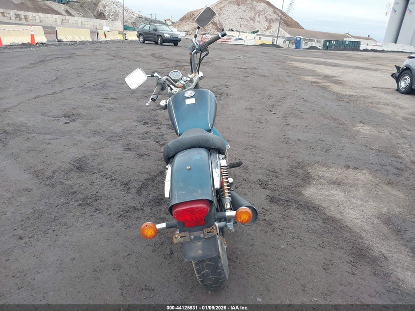 1999 Suzuki Gz250 VIN: JS1NJ48A1X2101757 Lot: 44125831