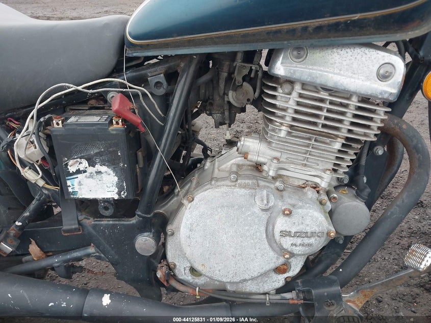 1999 Suzuki Gz250 VIN: JS1NJ48A1X2101757 Lot: 44125831