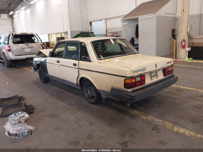 1987 Volvo 244 Dl/Gl