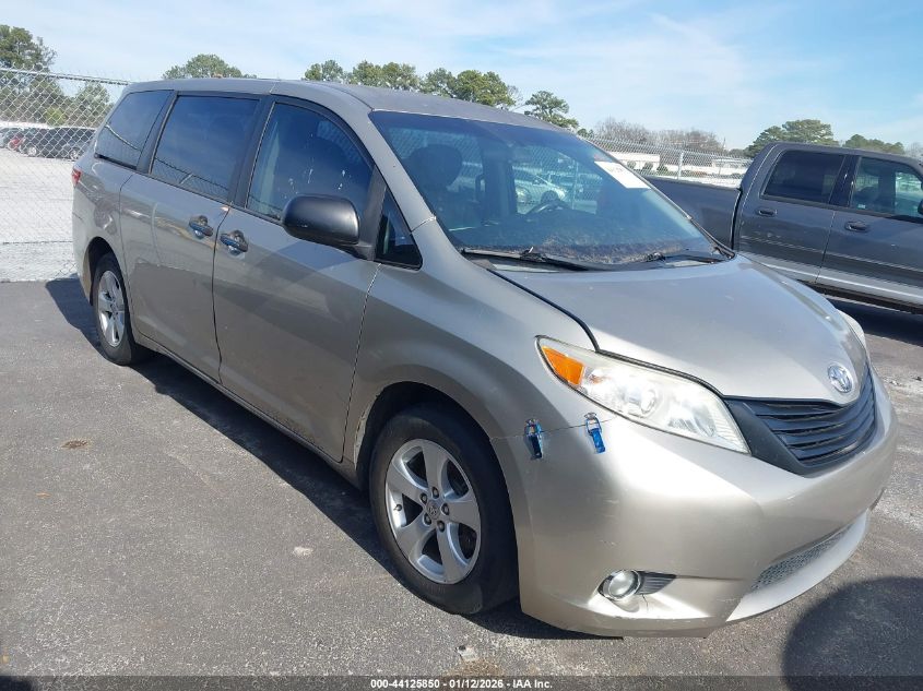 2015 Toyota Sienna L 7 Passenger
