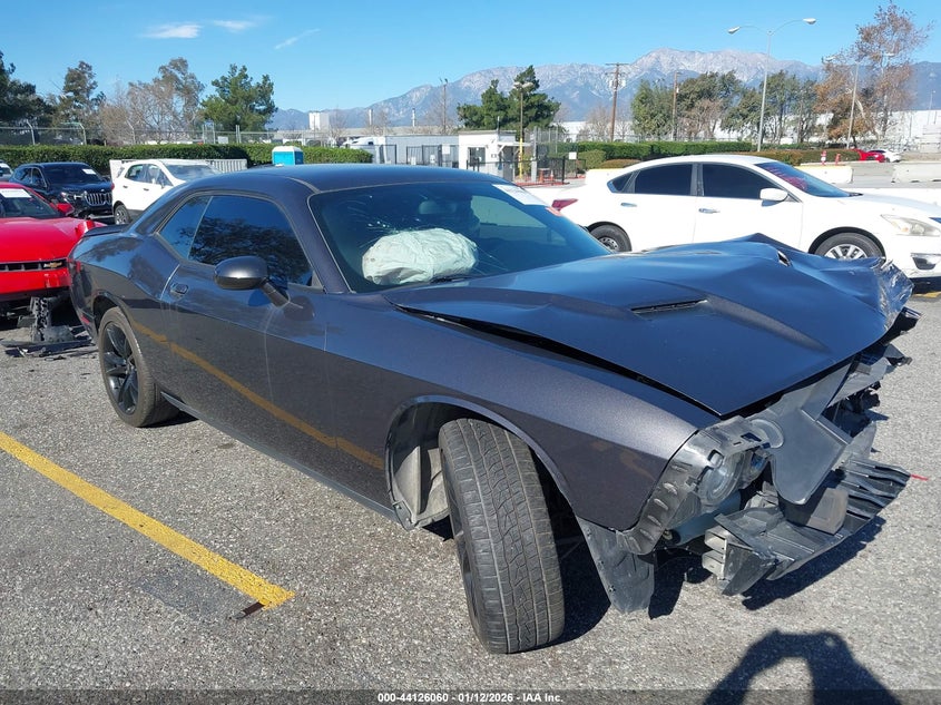 DODGE CHALLENGER SXT
