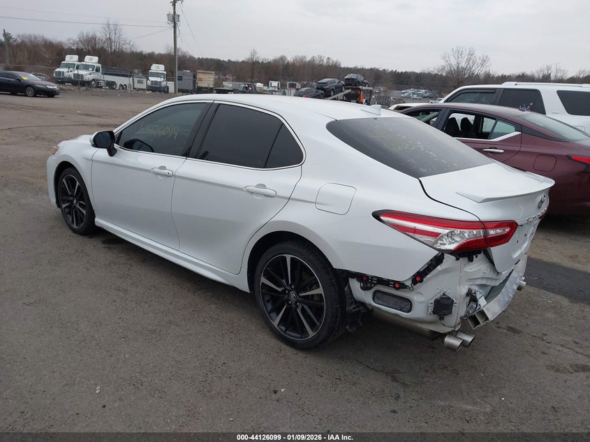 2020 Toyota Camry Xse