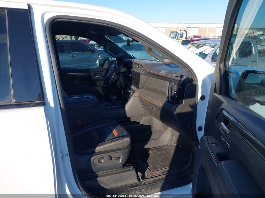 2022 GMC Sierra 1500 4Wd Short Box At4