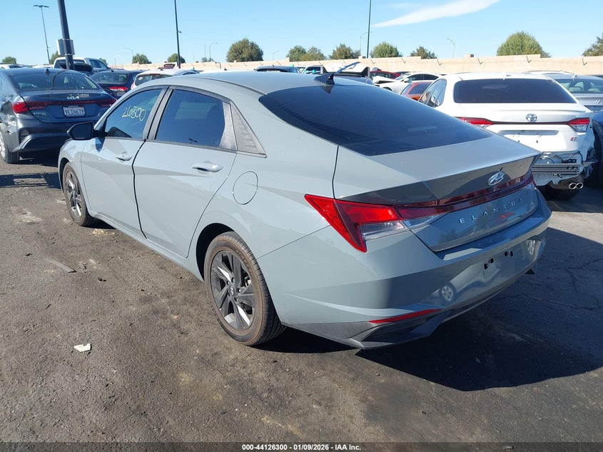 2021 Hyundai Elantra Sel